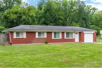 816 Country View Drive, Beavercreek, OH 45430 - Photo 1