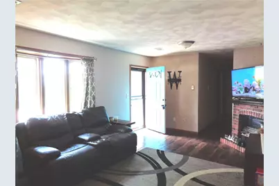 404 Buckeye Drive, Eaton, OH 45320 - Photo 5