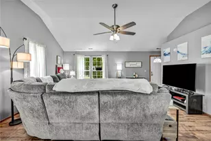909 McDowell St, Xenia, OH 45385 - Photo 9