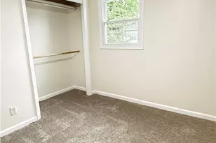 1597 Seabrook Rd, Dayton, OH 45432 - Photo 9