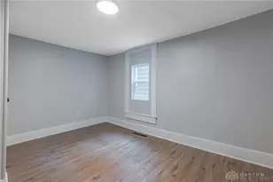 637 E Main St, Xenia, OH 45385 - Photo 7
