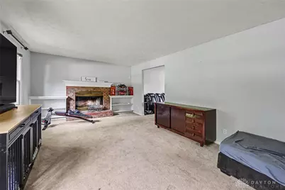 411 Darst Road, Beavercreek, OH 45440 - Photo 7