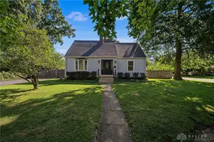 5621 Andover Ave, West Carrollton, OH 45449 - Photo 1