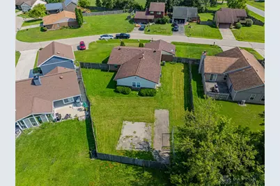 7816 Waterton Court, Trotwood, OH 45426 - Photo 9