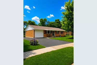 379 Ellenwood Drive, West Carrollton, OH 45449 - Photo 3