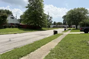 2014 Vermont Dr, Xenia, OH 45385 - Photo 3