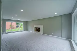 317 Elm Hill Dr, Harrison Twp, OH 45415 - Photo 9