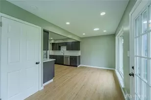 317 Elm Hill Dr, Harrison Twp, OH 45415 - Photo 13