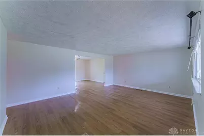 6689 Celestine Street, Huber Heights, OH 45424 - Photo 9
