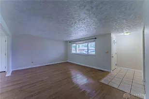 6689 Celestine St, Huber Heights, OH 45424 - Photo 7