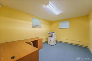 220 W Siebenthaler Ave, Dayton, OH 45405 - Photo 13