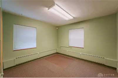 220 W Siebenthaler Avenue, Dayton, OH 45405 - Photo 45
