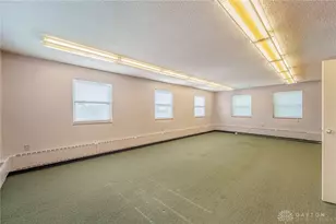 220 W Siebenthaler Ave, Dayton, OH 45405 - Photo 21