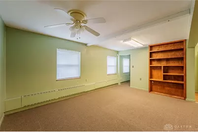 220 W Siebenthaler Avenue, Dayton, OH 45405 - Photo 35