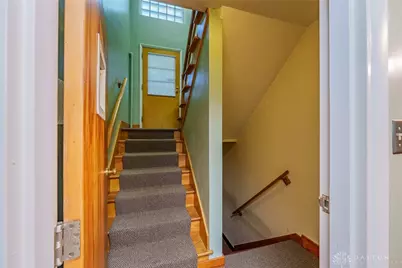 220 W Siebenthaler Avenue, Dayton, OH 45405 - Photo 11