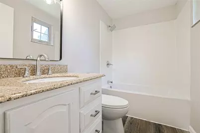 7240 Rustic Woods Drive, Huber Heights, OH 45424 - Photo 7