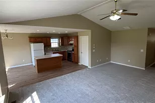 2712 Fieldbrook Ct, Troy, OH 45373 - Photo 3