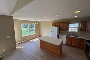 2712 Fieldbrook Ct, Troy, OH 45373 - Photo 5