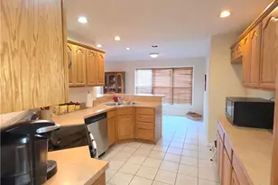 507 Patricia Faye Ct, Brookville, OH 45309 - Photo 11