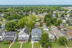 2071 Auburn Ave, Dayton, OH 45406 - Photo 9