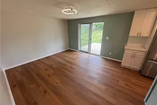 6900 Morley Ln, Huber Heights, OH 45424 - Photo 9