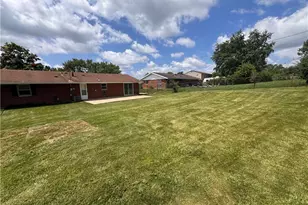 6900 Morley Ln, Huber Heights, OH 45424 - Photo 27