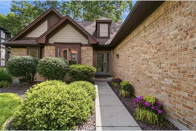 7128 Hunters Creek Drive, Dayton, OH 45459 - Photo 5