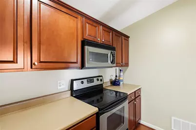 2275 Pinnacle Court #310, Fairborn, OH 45324 - Photo 9