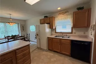 1987 Swallowtail Ct, Clayton, OH 45315 - Photo 17