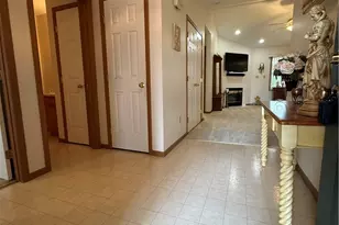 1987 Swallowtail Ct, Clayton, OH 45315 - Photo 7