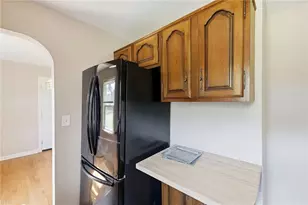 7741 Lois Cir, Miami Township, OH 45459 - Photo 15