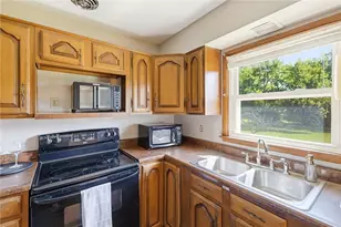 7741 Lois Cir, Miami Township, OH 45459 - Photo 15