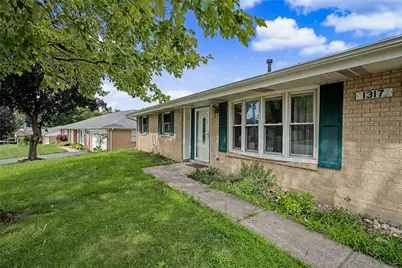 1317 S Elm Street, West Carrollton, OH 45449 - Photo 9