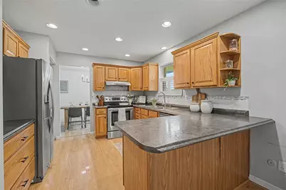 1317 S Elm Street, West Carrollton, OH 45449 - Photo 3
