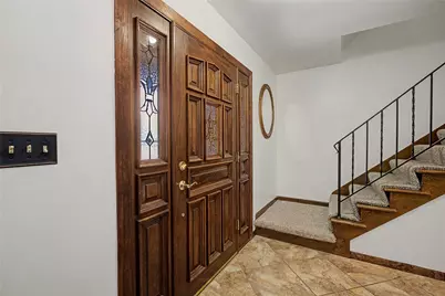 7005 Park Vista Road, Englewood, OH 45322 - Photo 5
