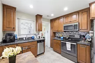 31 Wilhelm St, Tipp City, OH 45371 - Photo 9