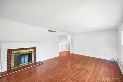 6190 Flemington Road, Dayton, OH 45459 - Photo 9