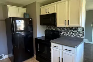 813 E Stroop Rd, Kettering, OH 45429 - Photo 11