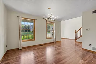 35 Sycamore Creek Dr, Springboro, OH 45066 - Photo 5