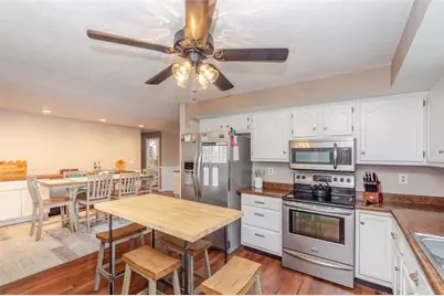 7847 Lockport Boulevard, Centerville, OH 45459 - Photo 9