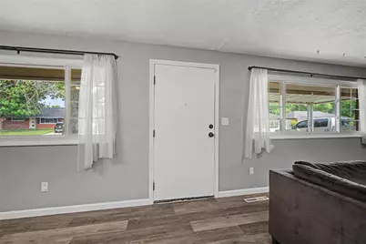 4163 Cordell Drive, Dayton, OH 45439 - Photo 9