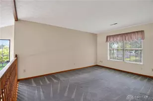 322 Meadowgrove Dr, Englewood, OH 45322 - Photo 17