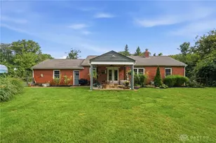 679 Meadowview Dr, Washington Twp, OH 45459 - Photo 47