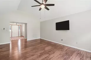 10619 Frederick Pike, Butler Twp, OH 45377 - Photo 13