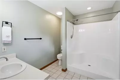 10619 Frederick Pike, Butler Twp, OH 45377 - Photo 33
