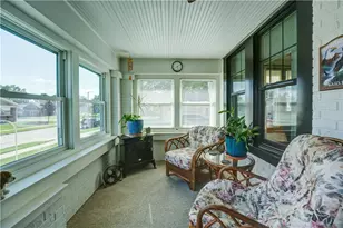 126 Oakwood St, Greenville, OH 45331 - Photo 7