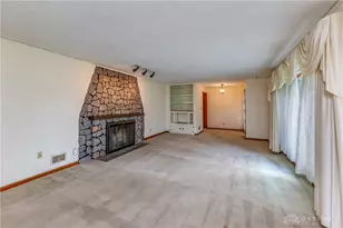 7853 Chambersburg Rd, Huber Heights, OH 45424 - Photo 7