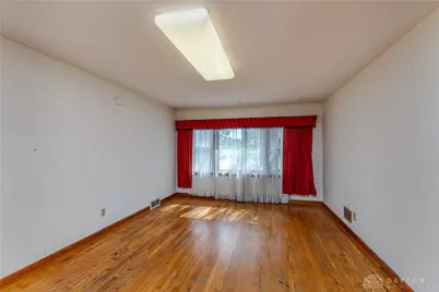 7853 Chambersburg Road, Huber Heights, OH 45424 - Photo 21