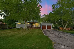 1989 N Longview St, Beavercreek, OH 45432 - Photo 43