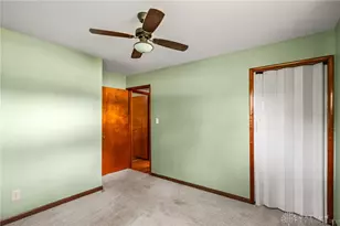 1989 N Longview St, Beavercreek, OH 45432 - Photo 31